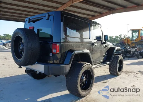 2014 Jeep Wrangler Sahara из США, поврежденный, VIN 1C4AJWBG6EL304907